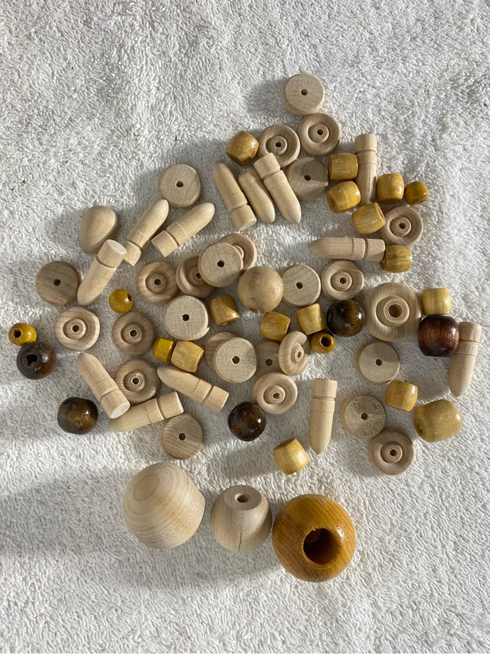5/$35 Mixed Lot of Assorted Wooden Craft Pieces Beads Knobs Turnings 69pcs